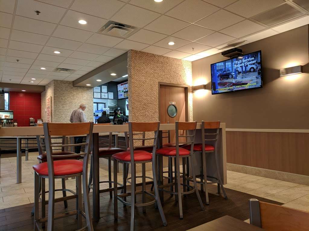 Burger King | 186 Ramapo Valley Rd, Oakland, NJ 07436 | Phone: (866) 394-2493