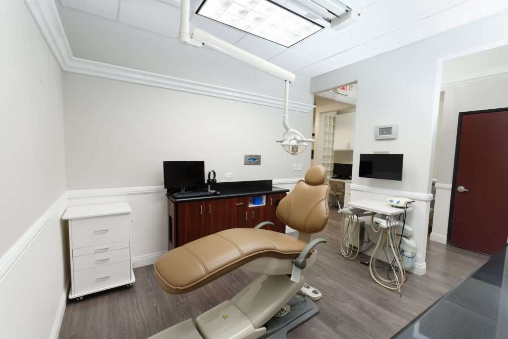 Columbia Dental | 229 N Stephanie St #C, Henderson, NV 89074, USA | Phone: (702) 361-0061