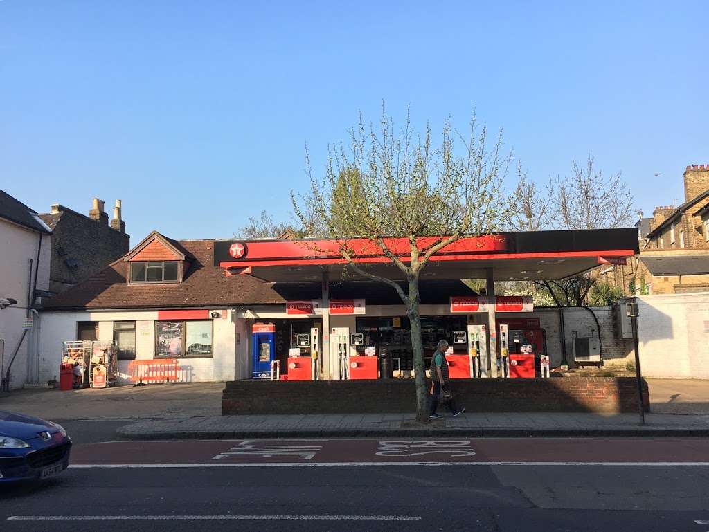 Texaco East Dulwich | 115 Grove Vale, London SE22 8EN, UK | Phone: 020 8299 4242