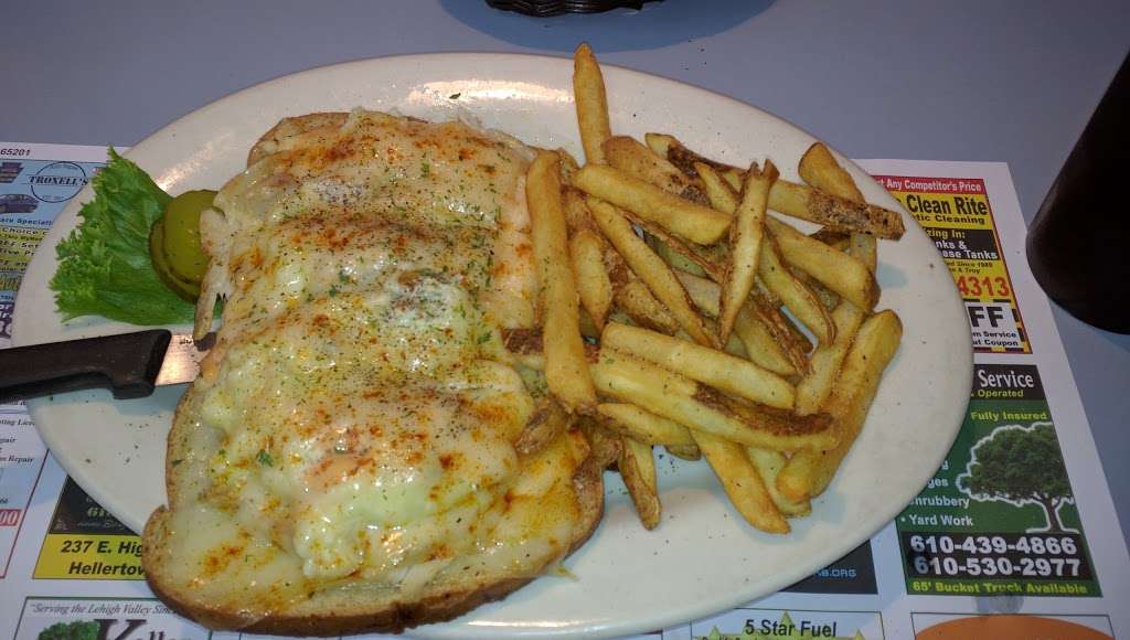 Katies Family Restaurant | 6397 PA-309, New Tripoli, PA 18066, USA | Phone: (610) 298-2255