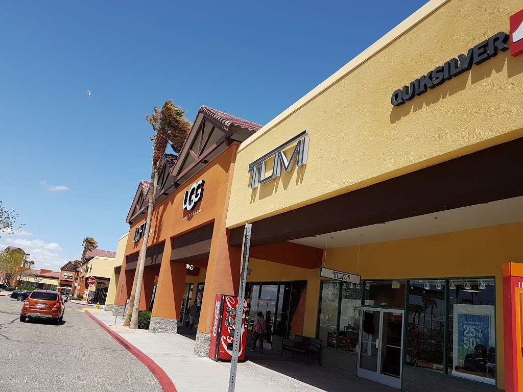 The Outlets at Barstow | 2796 Tanger Way, Barstow, CA 92311, USA | Phone: (760) 253-4813