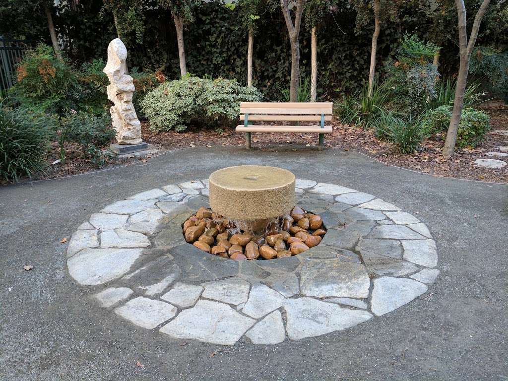 Kings Road Park | 1000 N Kings Rd, West Hollywood, CA 90069, USA | Phone: (323) 848-6308