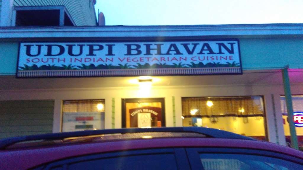 Udupi Bhavan Restaurant | 1717 Middlesex St #3, Lowell, MA 01851, USA | Phone: (978) 654-6653