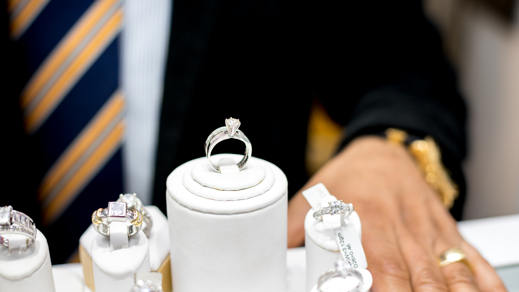 Behr Jewelry | 20 Veterans Memorial Hwy, Commack, NY 11725, USA | Phone: (631) 499-5900