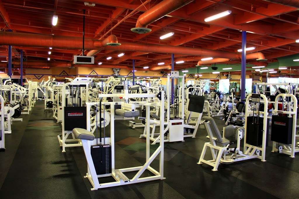 24 Hour Fitness | 870 Amena Ct, Chula Vista, CA 91910, USA | Phone: (619) 656-0018