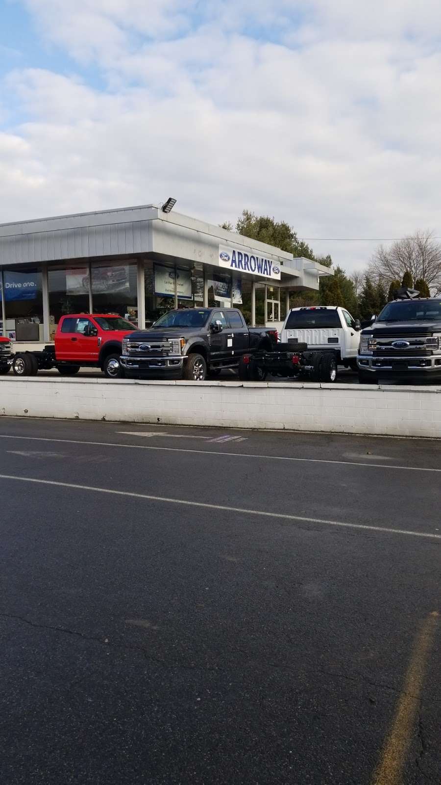 Arroway Ford | 519 N Bedford Rd, Bedford Hills, NY 10507, USA | Phone: (914) 241-1000