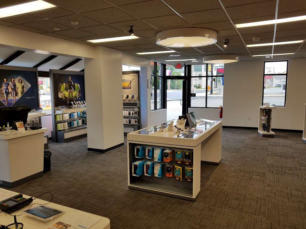 AT&T Store | 301 S Blakely St, Dunmore, PA 18512, USA | Phone: (570) 599-6160