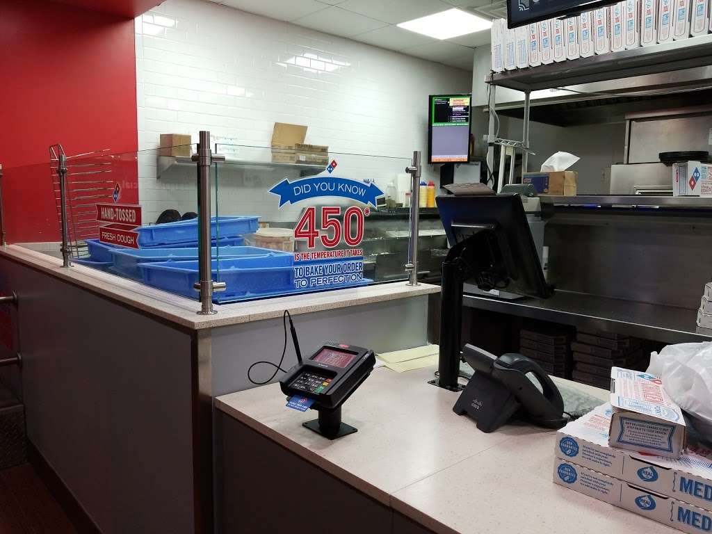 Dominos Pizza | 529 Main St, Spotswood, NJ 08884, USA | Phone: (732) 251-5000