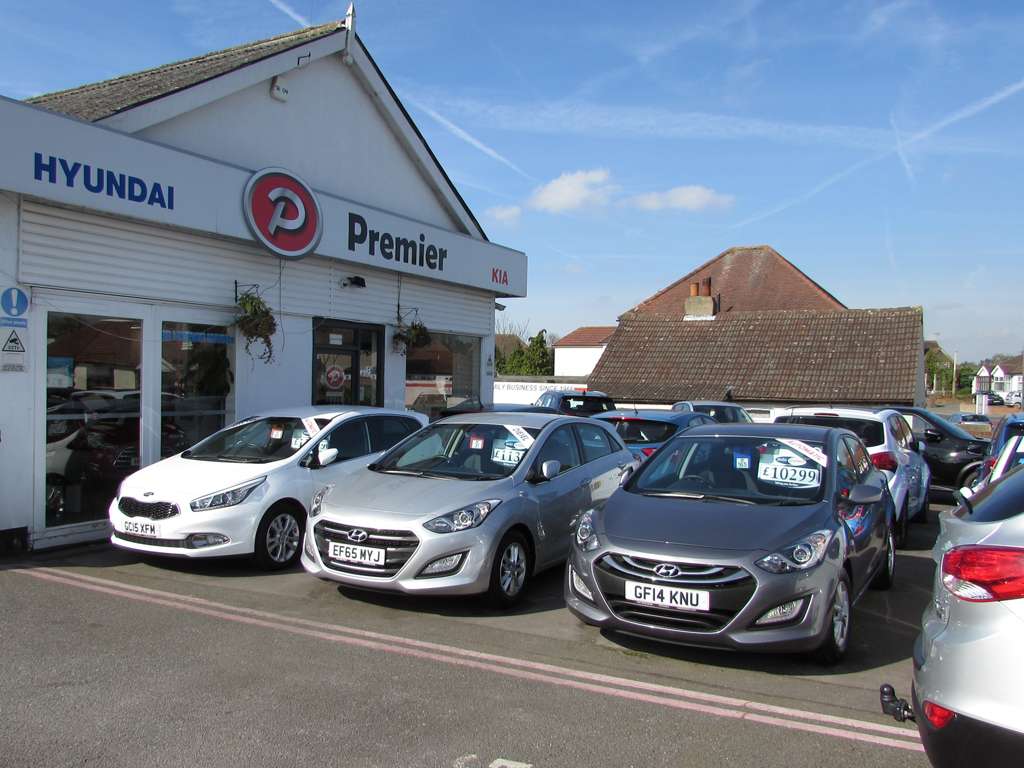 Premier Autocentres | 184-214, Blackfen Rd, Sidcup DA15 8PT, UK | Phone: 020 3131 8927