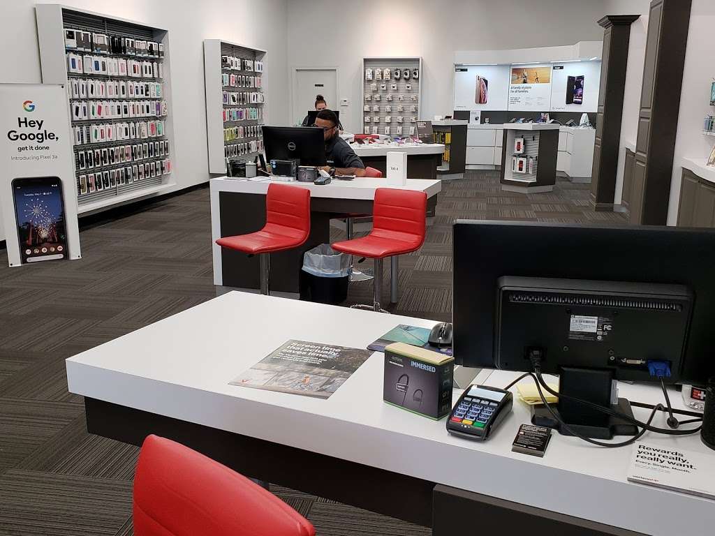 Verizon Authorized Retailer, TCC | 1786 Columbia Ave, Columbia, PA 17512, USA | Phone: (717) 992-4132