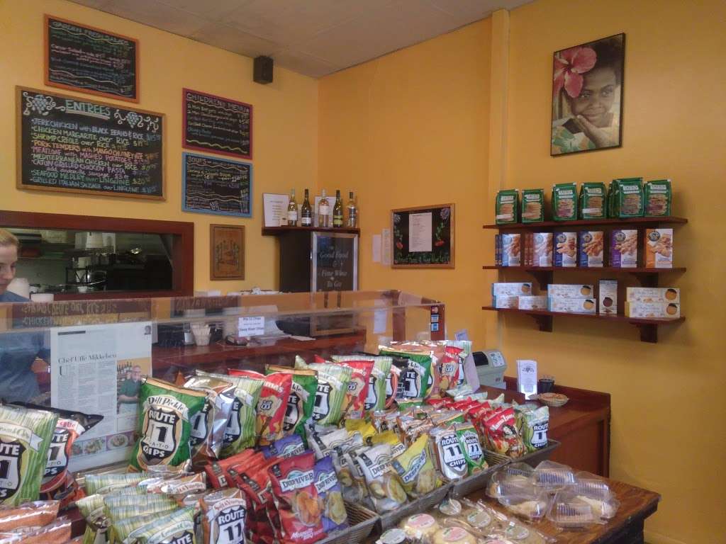 Roseinas | 1307 Shenandoah Rd, Alexandria, VA 22308, USA | Phone: (703) 768-0064