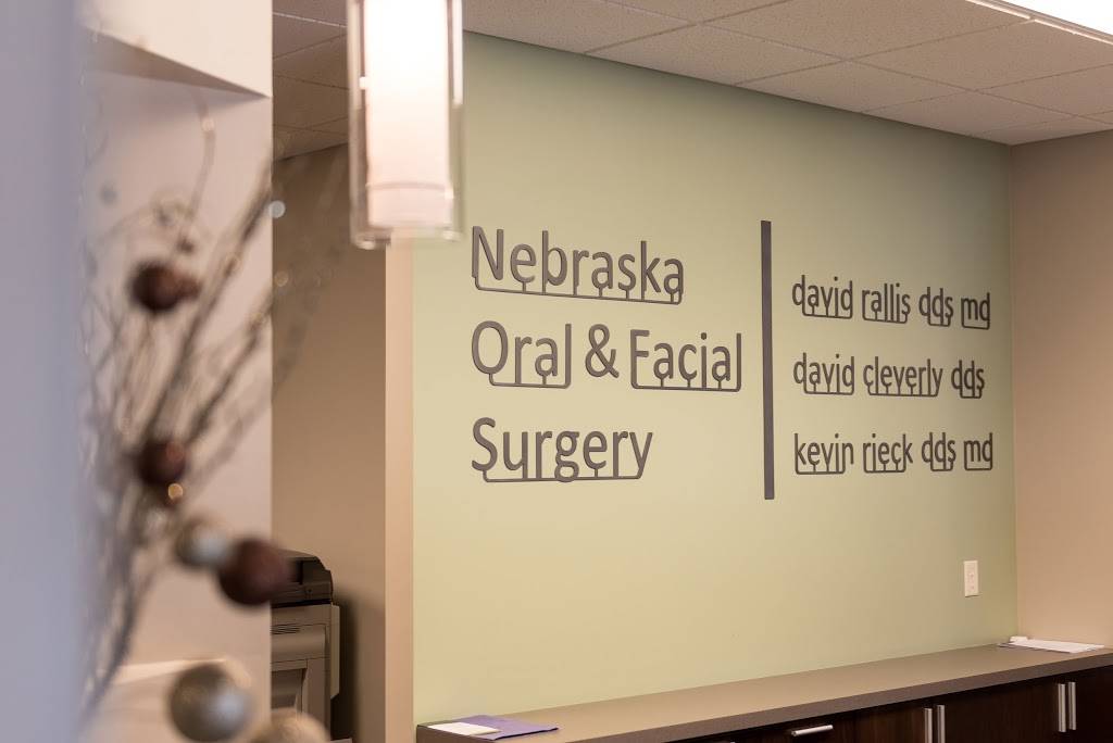 Nebraska Oral & Facial Surgery | 2600 S 56th St Suite A, Lincoln, NE 68506, USA | Phone: (402) 327-9400