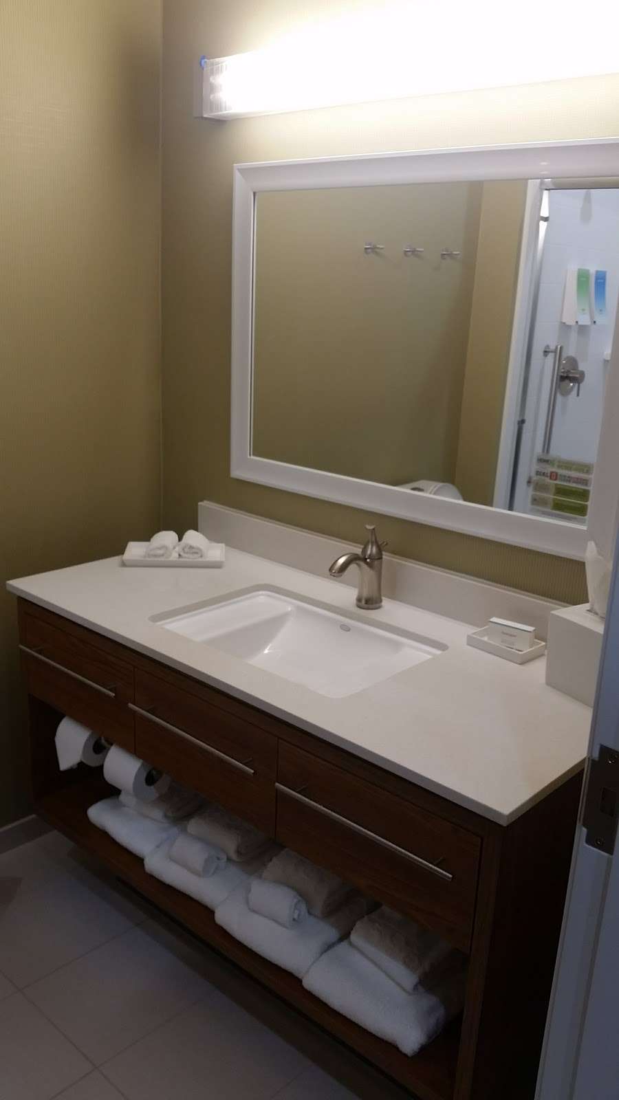 Home2 Suites by Hilton Dallas DeSoto | 1300 E Centre Park Blvd, DeSoto, TX 75115 | Phone: (972) 228-0400