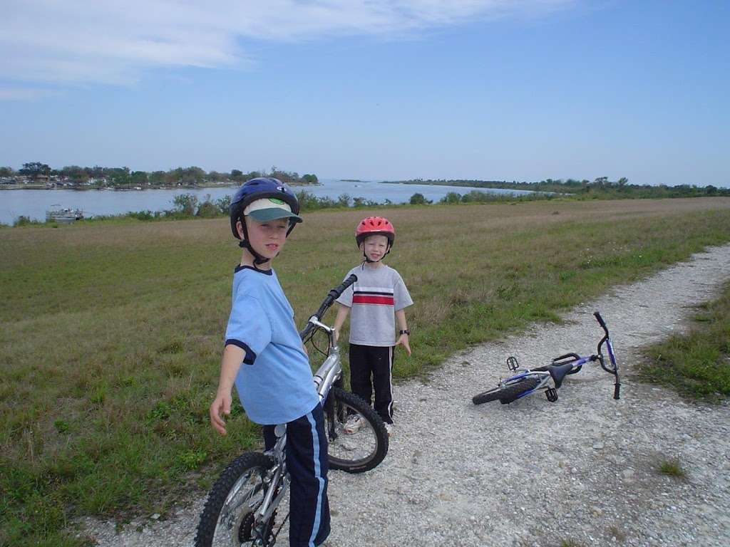 Lake Okeechobee Scenic Trail | Lake Okeechobee Scenic Trail, Okeechobee, FL 34974, USA