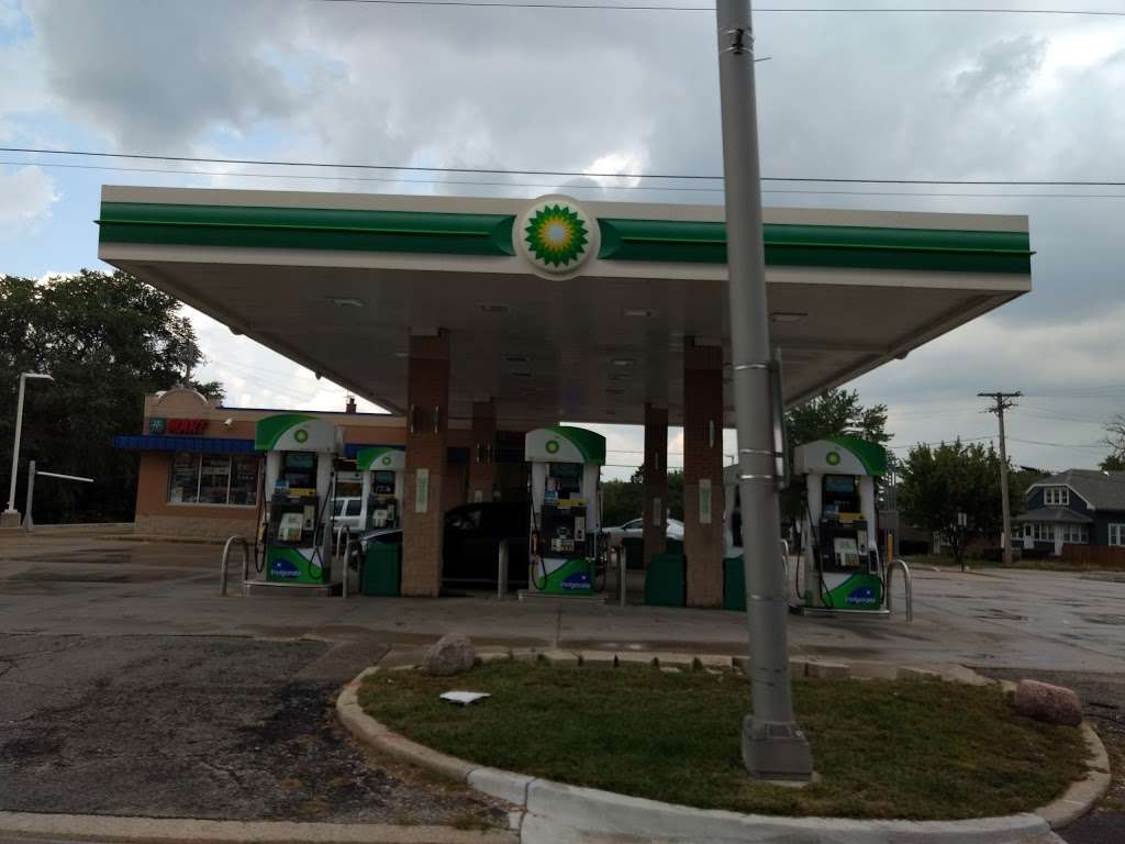 BP | 217 E Irving Park Rd, Wood Dale, IL 60191, USA | Phone: (630) 659-3907