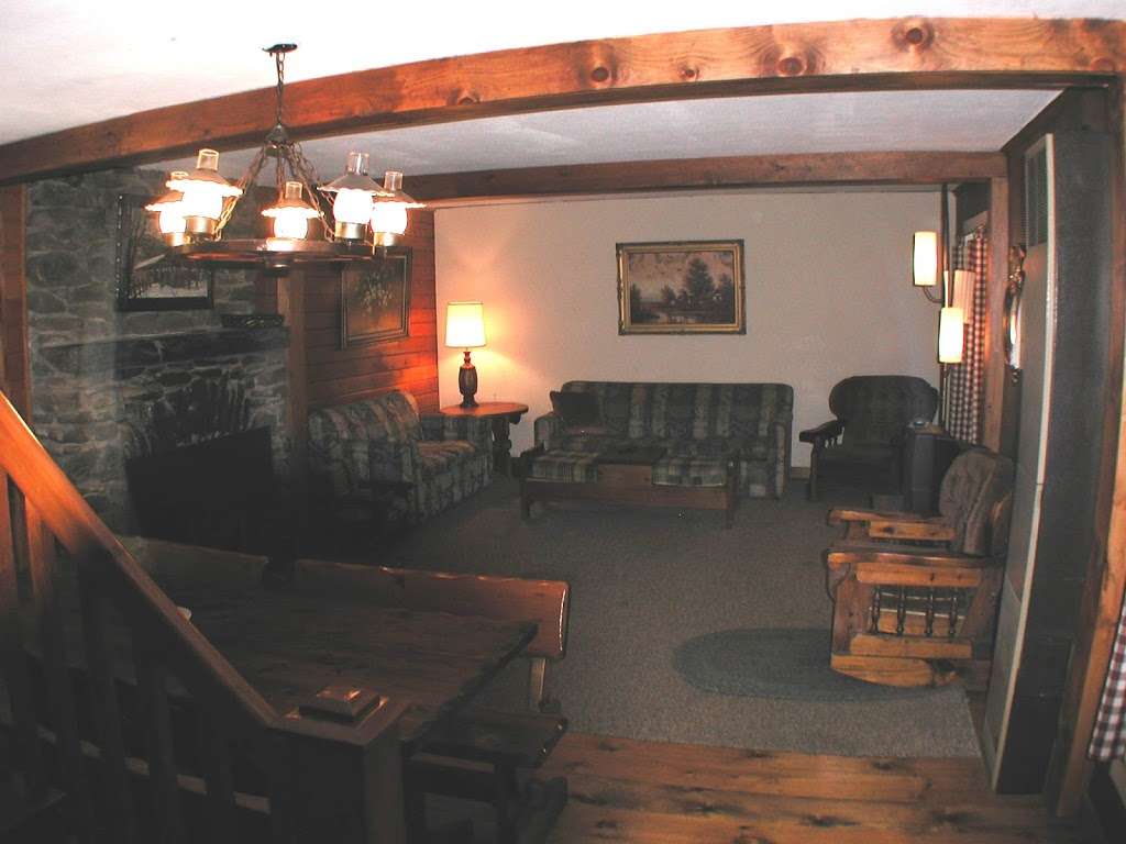 Martins Lakefront Cottages | 270 Rt 390, Tafton, PA 18464, USA | Phone: (570) 226-9621