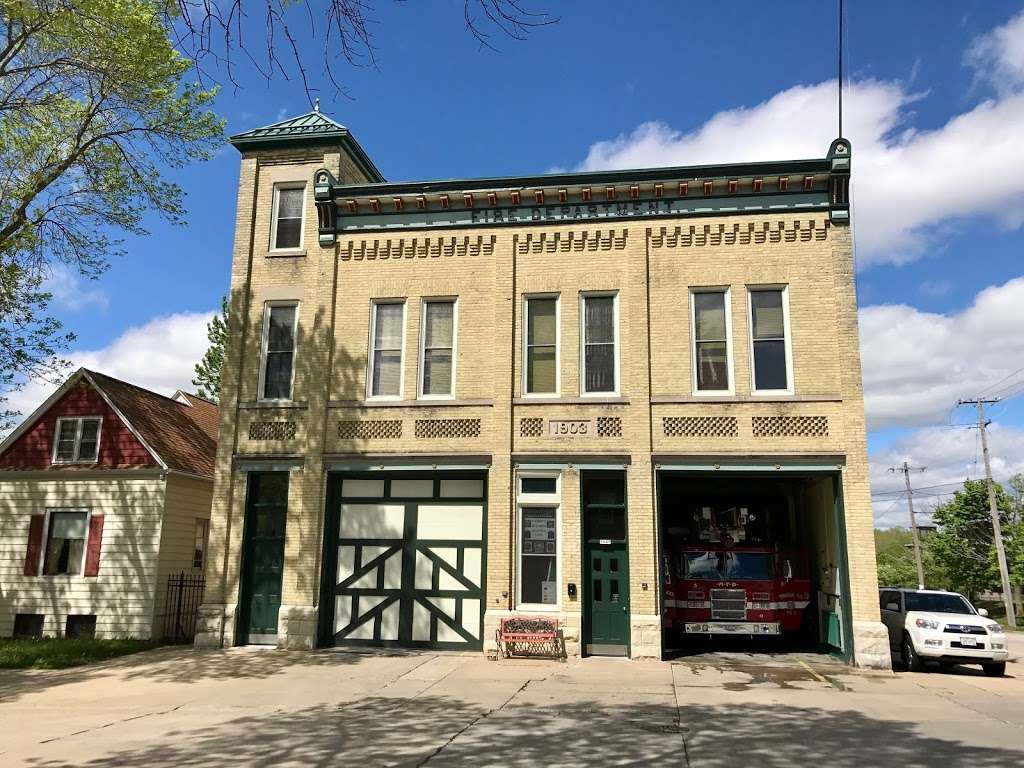 Milwaukee Fire Station 27 | 2647 N Bartlett Ave, Milwaukee, WI 53211 | Phone: (414) 286-8927