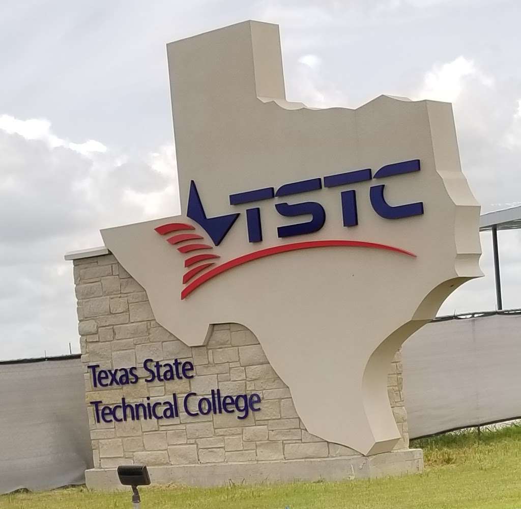 TSTC Fort Bend | 26706 Southwest Fwy, Rosenberg, TX 77471, USA | Phone: (832) 595-8734