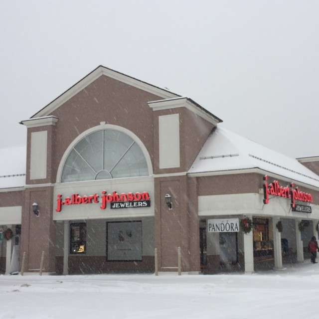 J. Albert Johnson Jewelers | 1957 Black Rock Turnpike, Fairfield, CT 06825 | Phone: (203) 334-4680