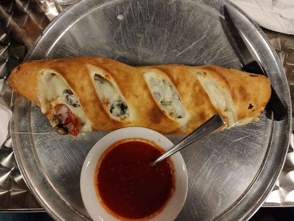 Gabbies Pizza | 5537 S Williamson Blvd, Port Orange, FL 32128, USA | Phone: (386) 675-6586
