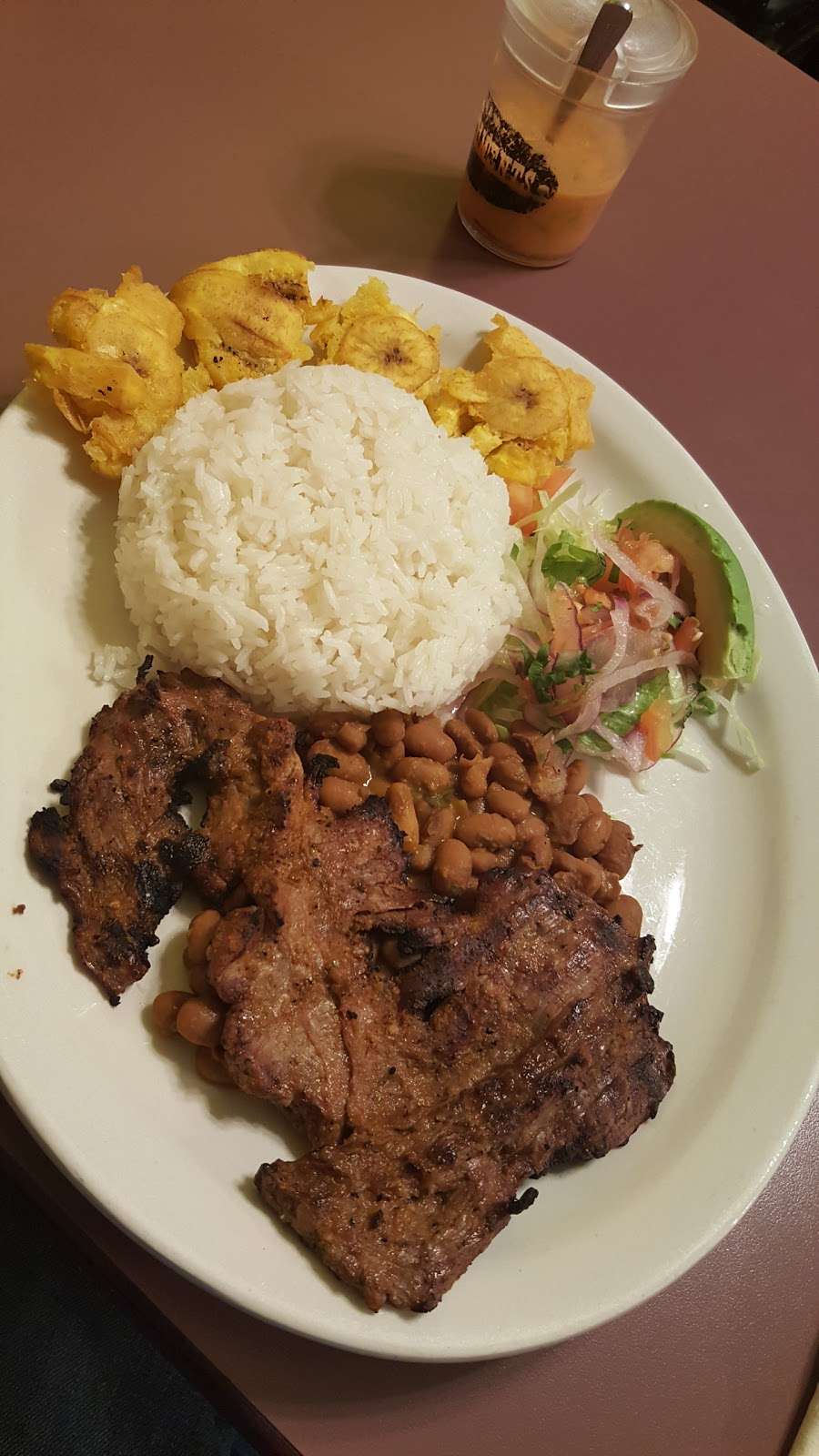 Avenida del Sabor - Ecuadorian Food | 5805 W Diversey Ave, Chicago, IL 60639, USA | Phone: (773) 930-5370