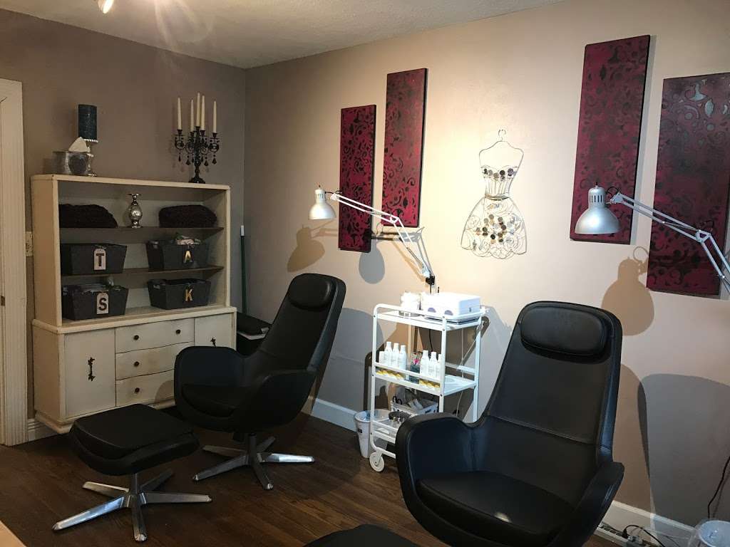 MoxieHairSpa.com | 116 Peterson Rd, Libertyville, IL 60048 | Phone: (224) 433-6869