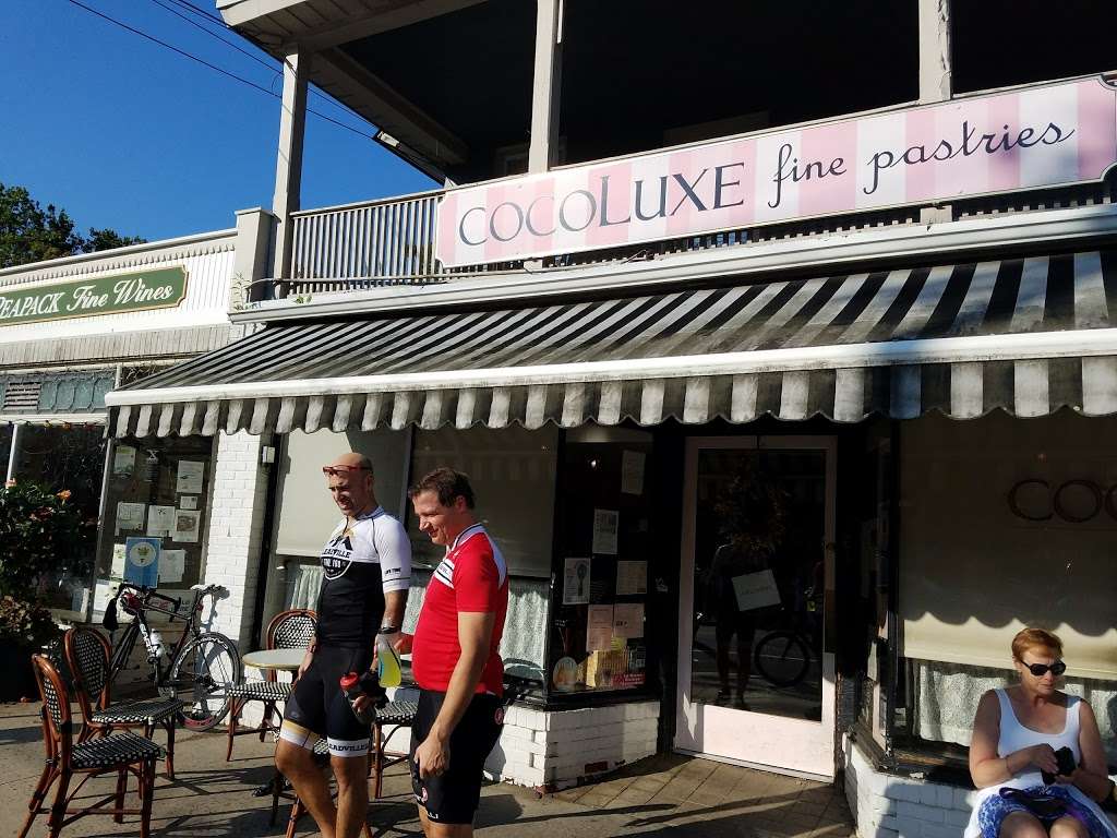 Cocoluxe Fine Pastries | 161 Main St, Peapack, NJ 07977, USA | Phone: (908) 781-5554