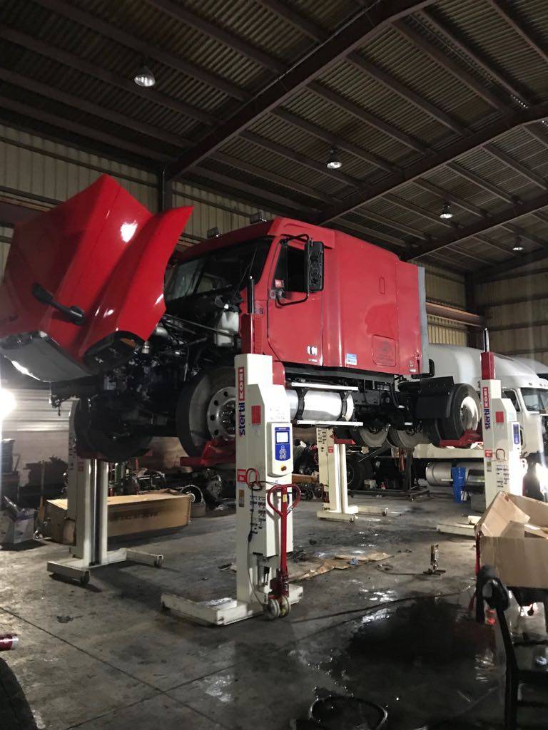 Queen City Truck Repair | 1118 W Craighead Rd, Charlotte, NC 28206, USA | Phone: (980) 938-0067