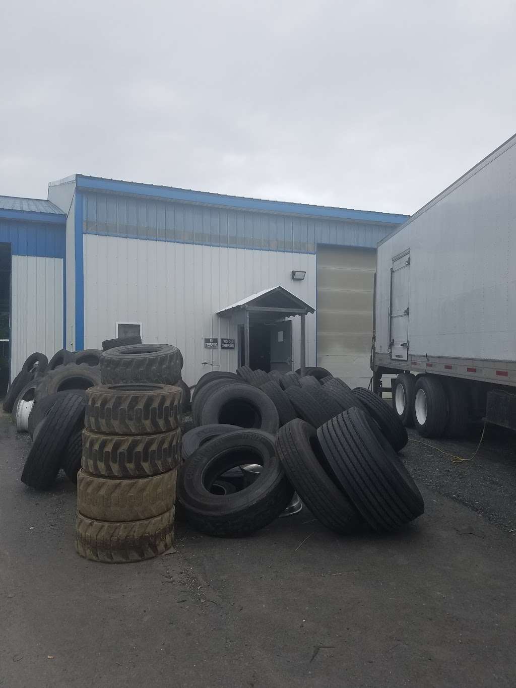 Highlands Tire & Services Center | 6551 Tilghman St, Allentown, PA 18106, USA | Phone: (610) 481-0076