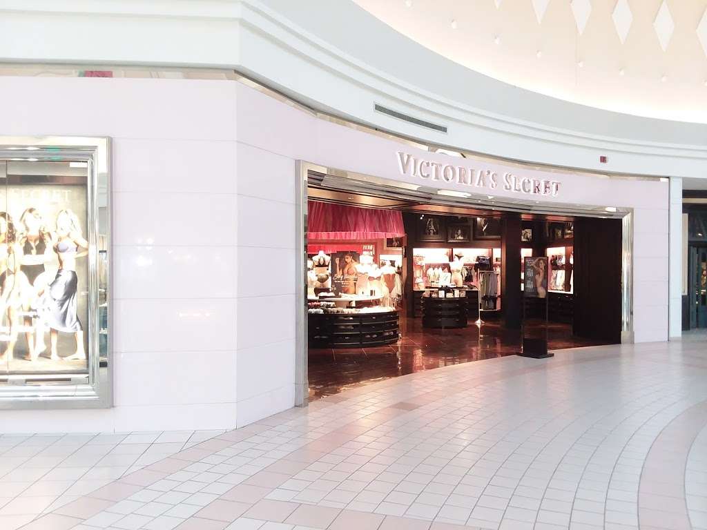 Victorias Secret | 1277 Broadway, Saugus, MA 01906, USA | Phone: (781) 231-0517