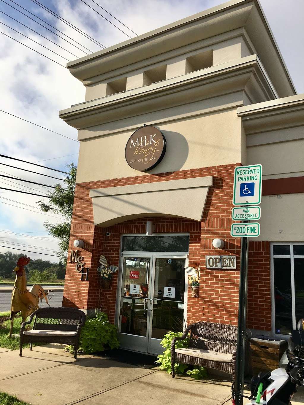 Milk & Honey Cafe | 10280 Baltimore Ave, College Park, MD 20740, USA | Phone: (301) 477-2195