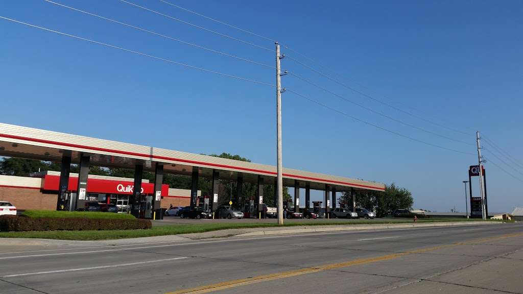 QuikTrip | 1407 S, US-169, Smithville, MO 64089, USA | Phone: (816) 532-4821