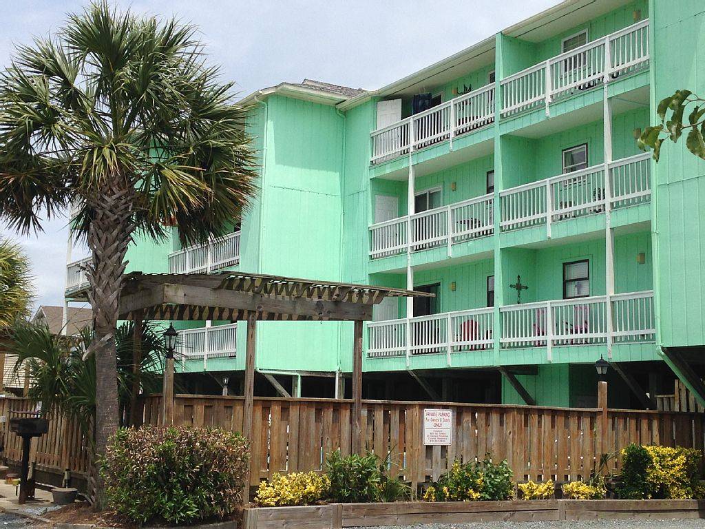 Carolina Beach Condo Rental | 3223 Sussex Rd, Raleigh, NC 27607, USA | Phone: (919) 815-7538