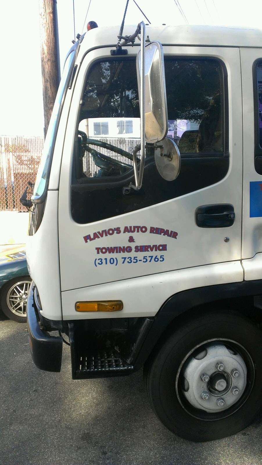 Flavios Towing Service and Auto Repair | 3977 W 171st St #3, Torrance, CA 90504, USA | Phone: (310) 735-5765