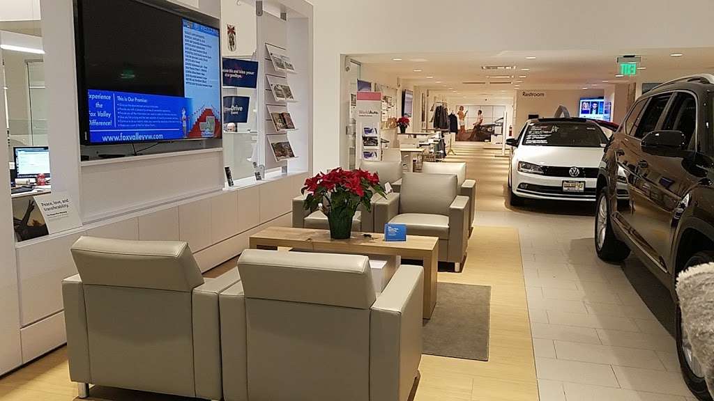 Fox Valley Volkswagen St. Charles | 4050 E Main St, St. Charles, IL 60174, USA | Phone: (630) 231-9900