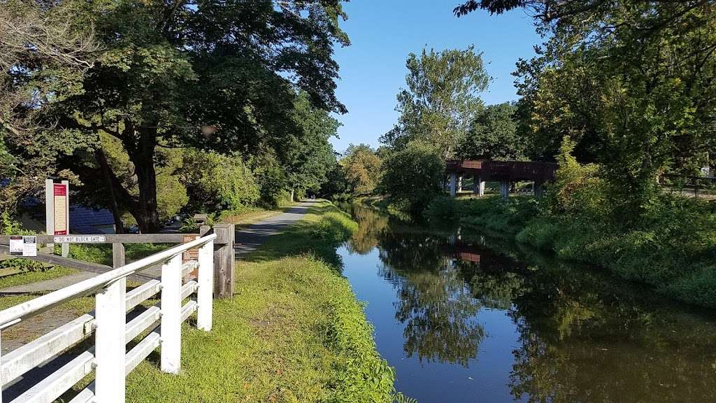 Washington Crossing Parking Lot | River Dr, Titusville, NJ 08560, USA