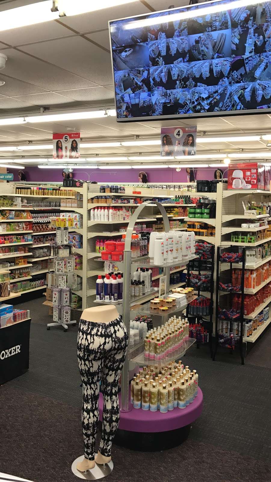 Hollywood beauty supply | 321 W Lincoln Hwy, Chicago Heights, IL 60411, USA | Phone: (708) 441-2622