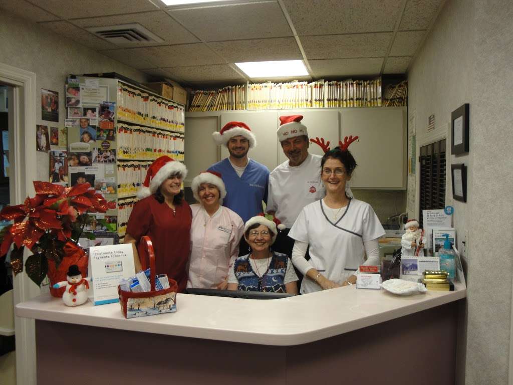 Mohn Family Dental | 110 Warren Ave #1, Ho-Ho-Kus, NJ 07423 | Phone: (201) 447-1116