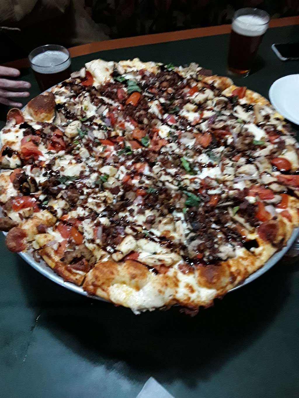 Round Table Pizza | 2651 Blanding Ave H, Alameda, CA 94501, USA | Phone: (510) 748-8600