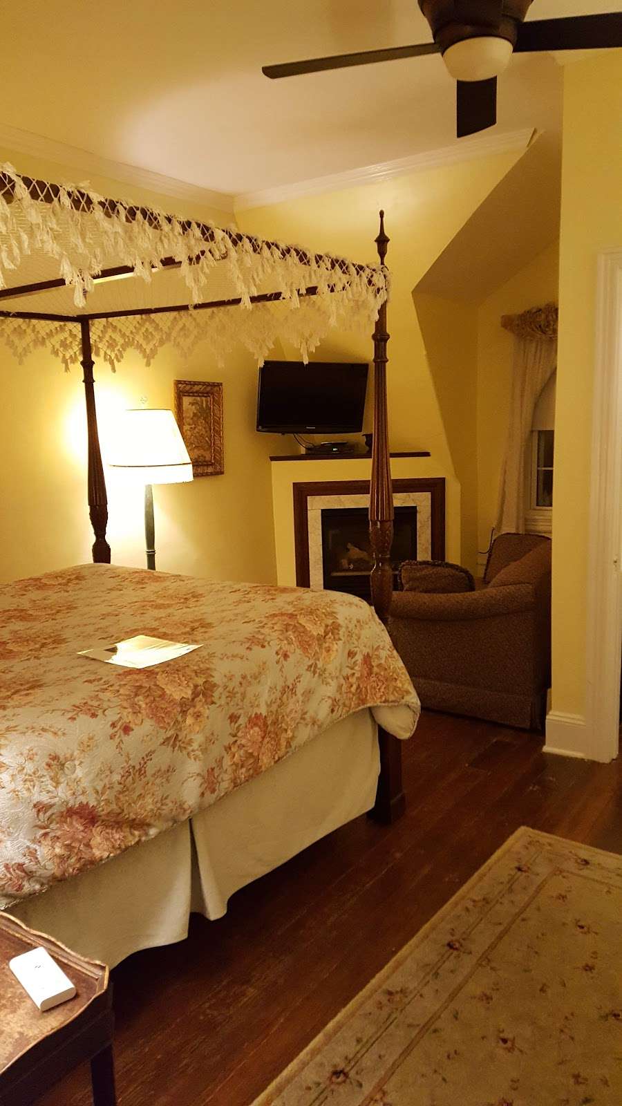 Spring Lake Inn | 104 Salem Ave, Spring Lake, NJ 07762 | Phone: (732) 449-2010