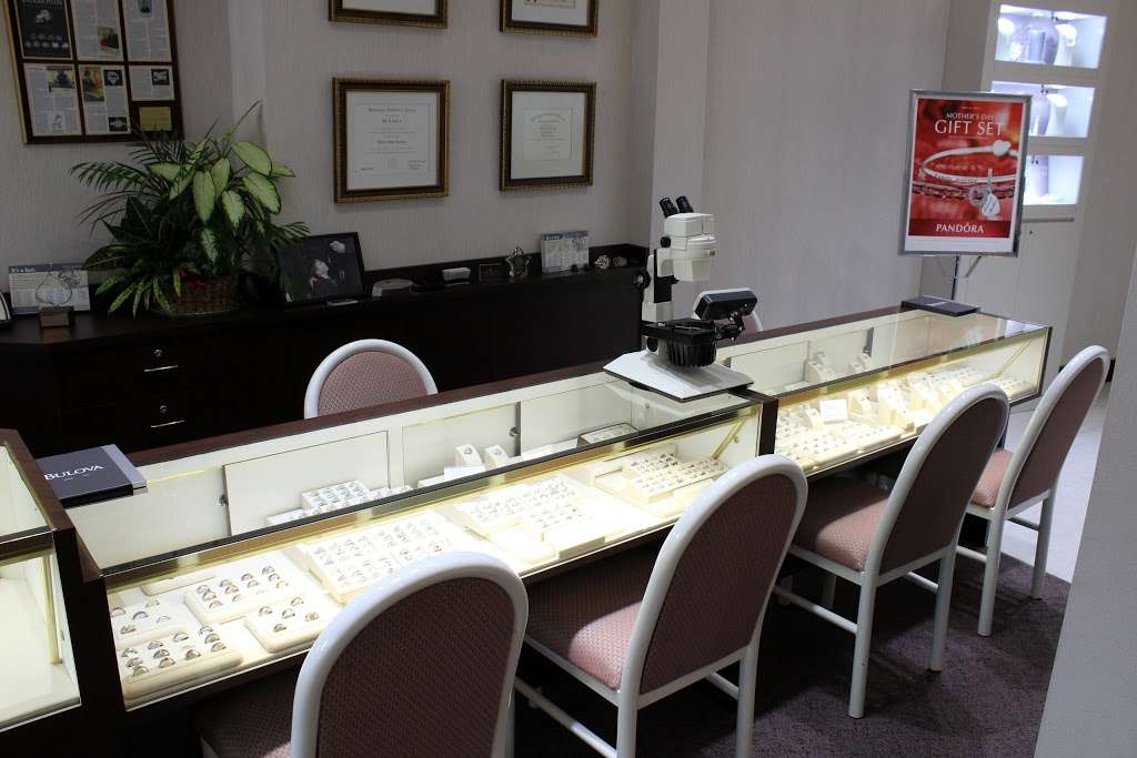 John S Cryan Jewelers | 673 2nd St Pike, Southampton, PA 18966, USA | Phone: (215) 357-8850