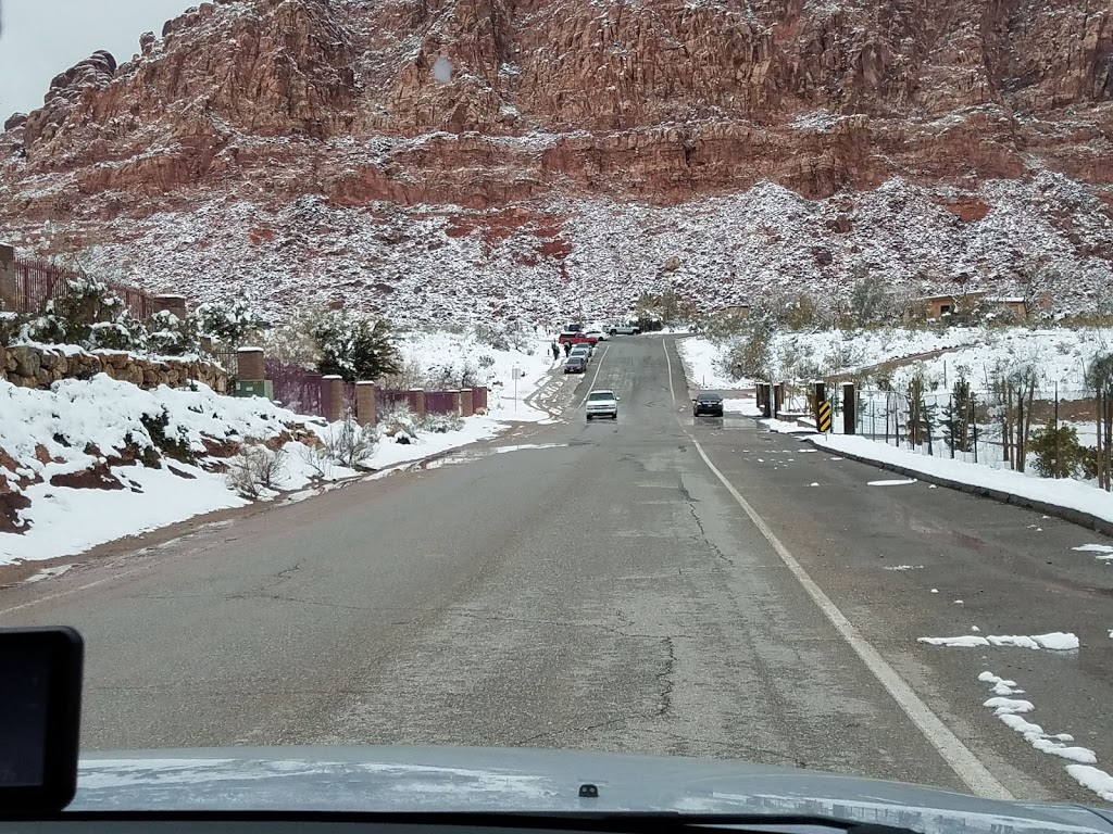 Red Rock Canyon Overlook | Charleston Bl, Las Vegas, NV 89161, USA