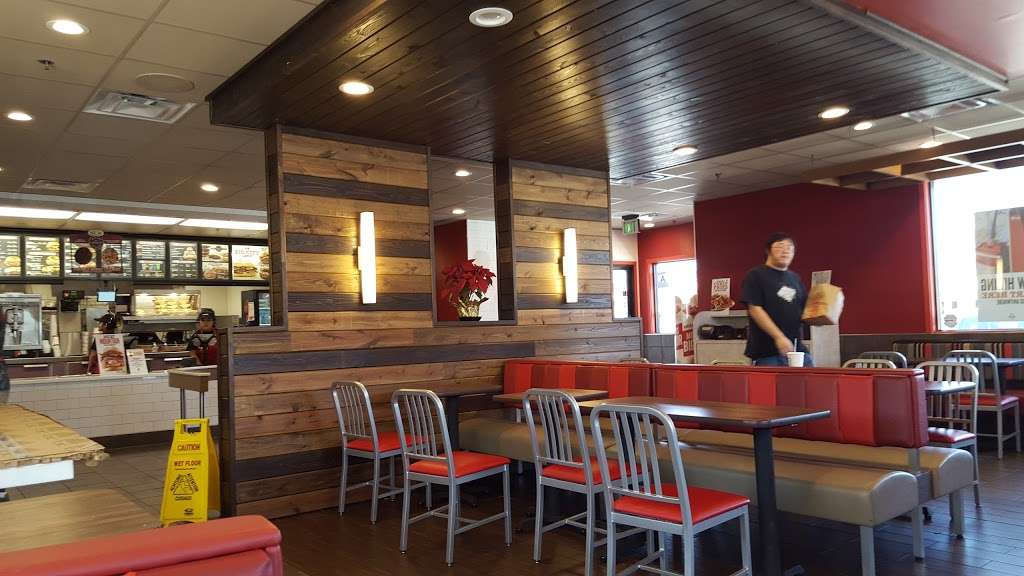 Arbys | 1299 E Foothill Blvd, Upland, CA 91786 | Phone: (909) 920-4228