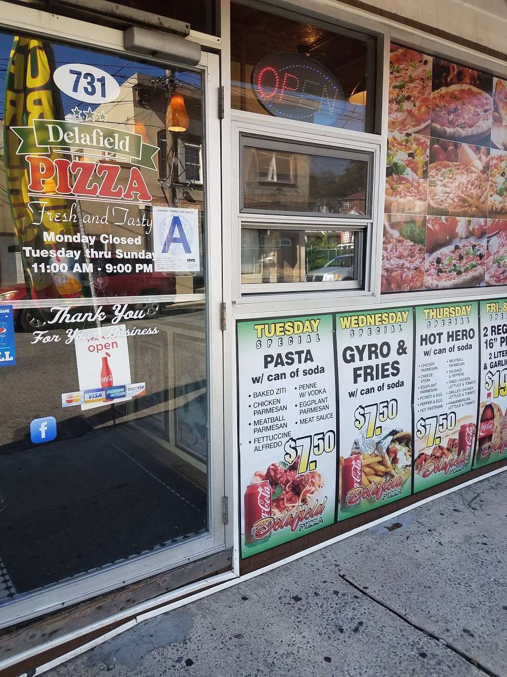 A & J Pizza | 731 Delafield Ave, Staten Island, NY 10310, USA | Phone: (718) 536-7413