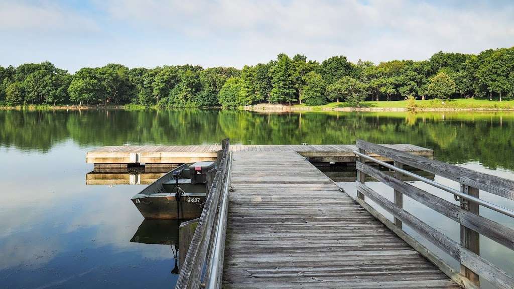 Herrick Lake Boat Rentals - DuPage County Forest Preserve Distri | Naperville, IL 60563, USA | Phone: (630) 933-7200