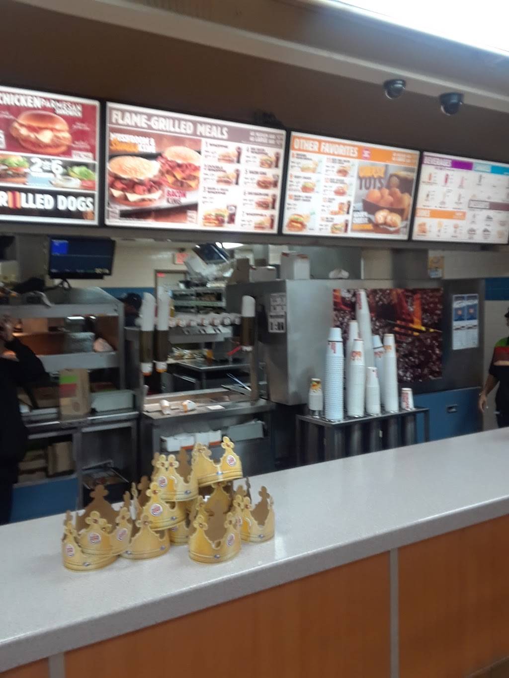 Burger King | 9528 Parkway E, Birmingham, AL 35215, USA | Phone: (205) 838-8255