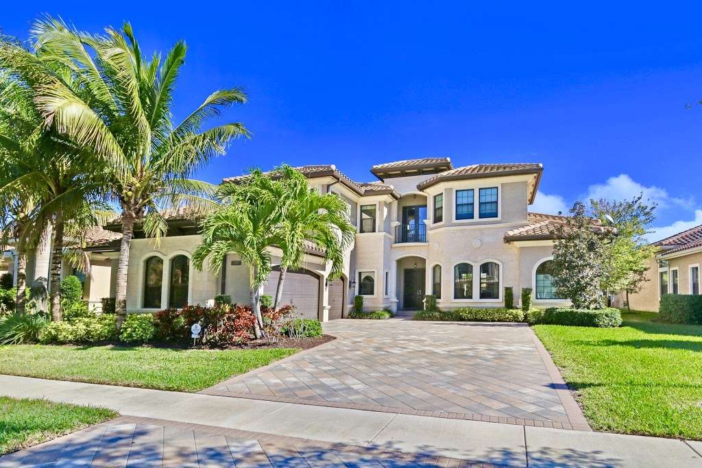 Michael Botta, P.A. (Luxury Realtor) | 8515 Grand Prix Lane, Boynton Beach, FL 33472 | Phone: (718) 316-7425