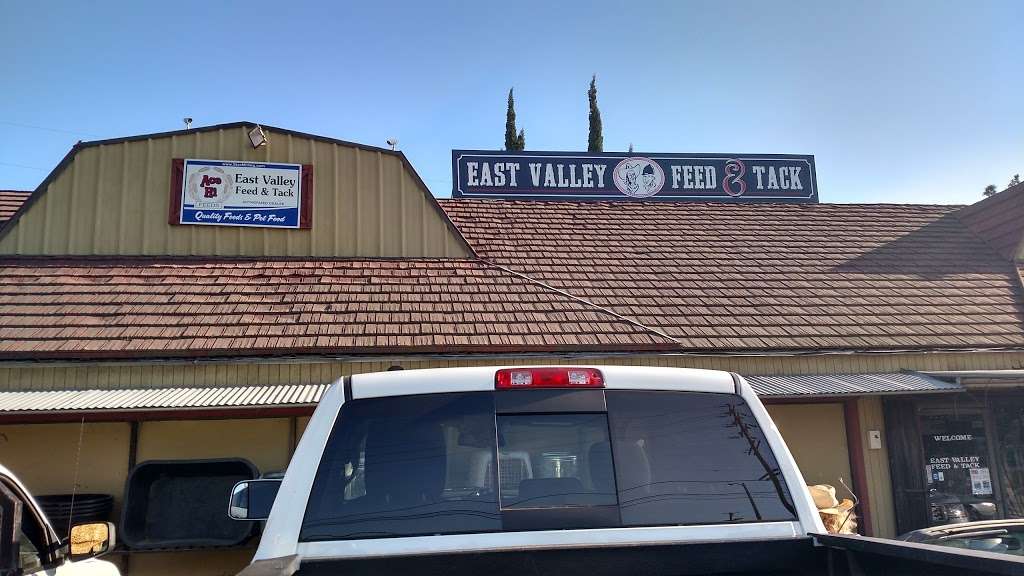 East Valley Feed & Tack | 11084 Sheldon St, Sun Valley, CA 91352 | Phone: (818) 767-3060