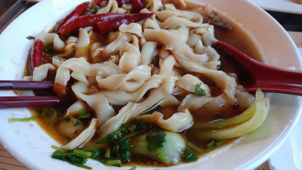 Skyview Noodle & Tea | 200 E 3rd St, Pittsburg, CA 94565, USA | Phone: (925) 318-4580