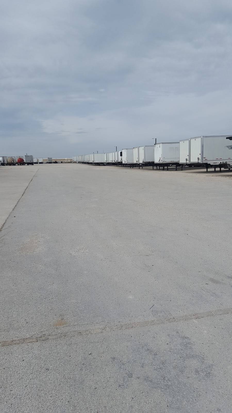 Wabash National Trailer Centers | 1605 Ackerman Rd, San Antonio, TX 78219, USA | Phone: (800) 638-9603